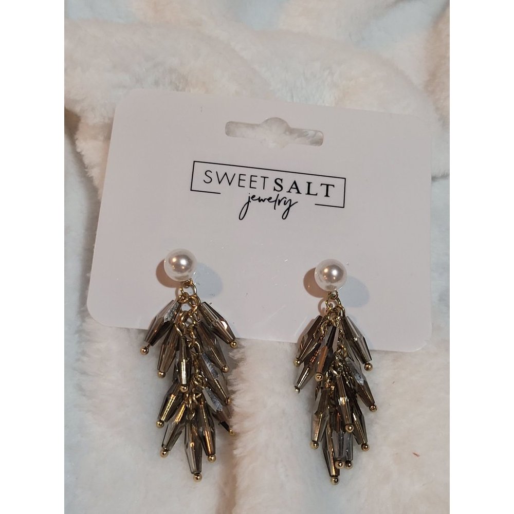 Gold Gray Bead Cluster with Pearl Posts | Sweet Salt Jewelry